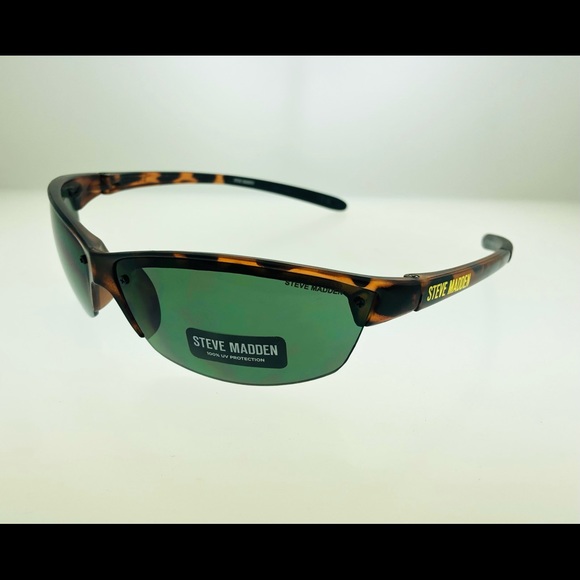 Women’s Steve Madden Tortoise Shell Style Sunglasses - Picture 7 of 7